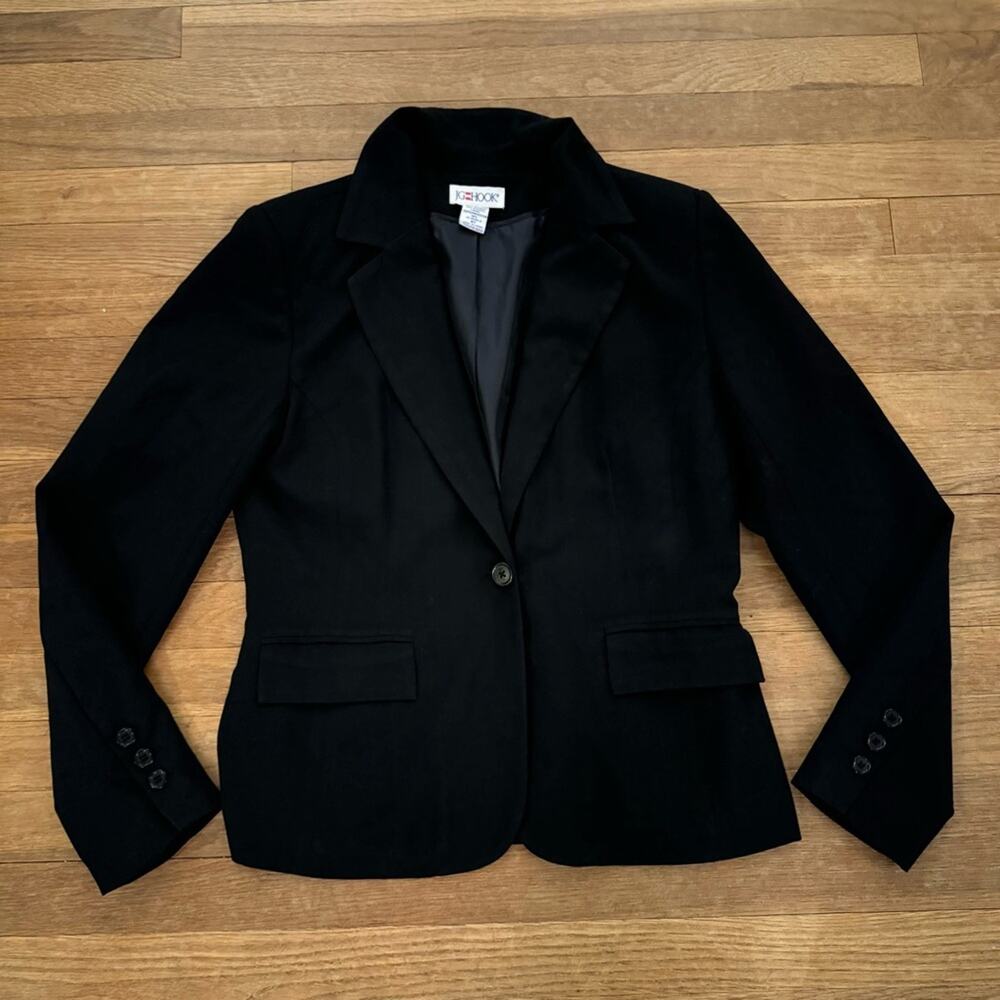 JG Hook black one button blazer size 8
 b30